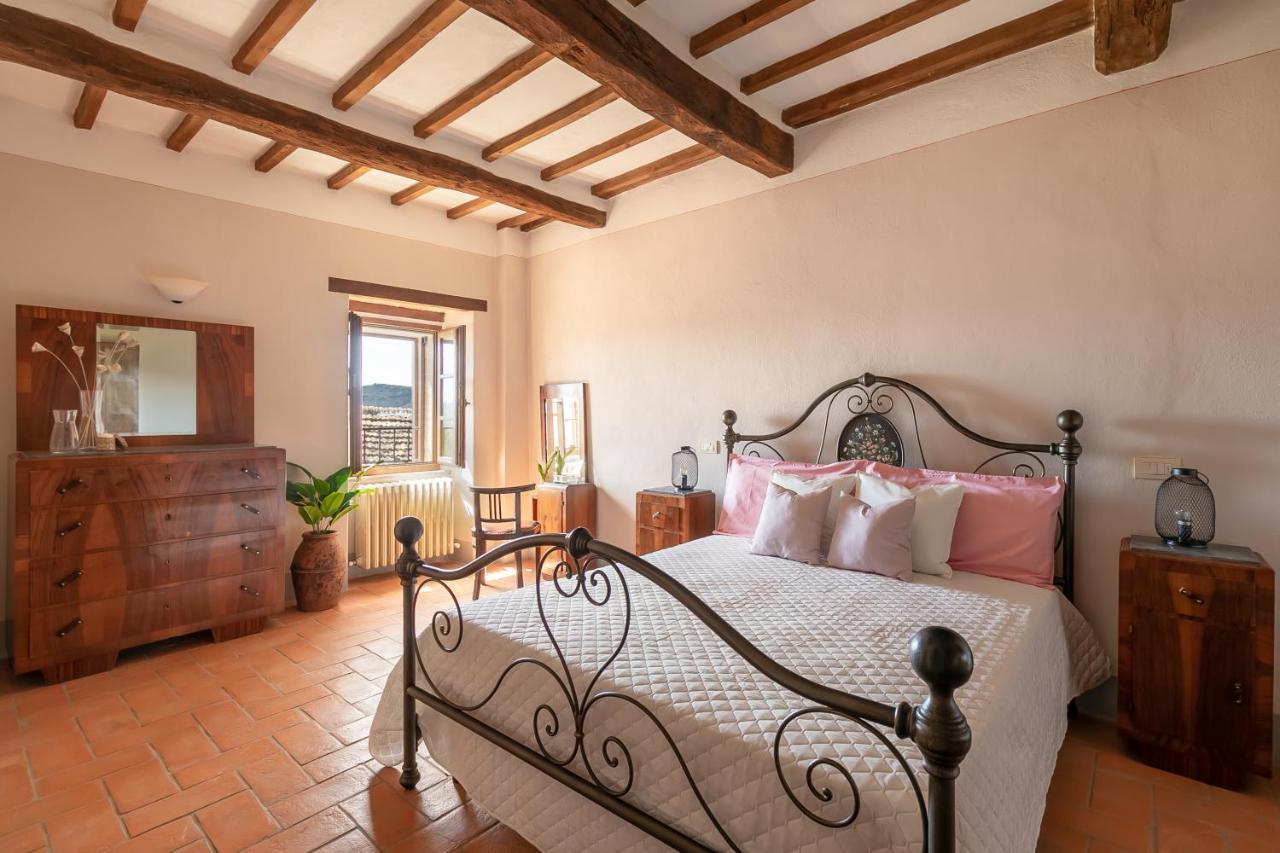 Noi2+2 Vacanze - App. ANDREA Contignano Exterior foto